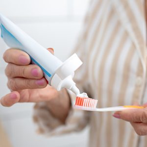 Les 10 signes qui montrent qu&rsquo;il est temps de consulter un dentiste